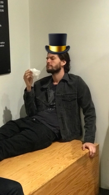 002.jpg