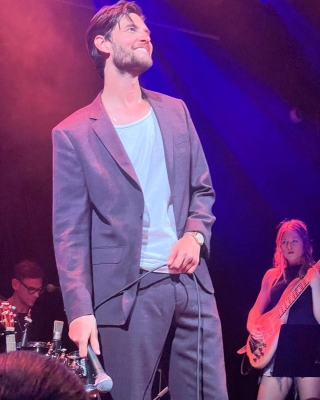 130.jpg