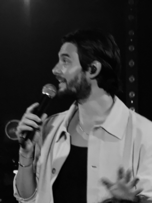 145.jpg