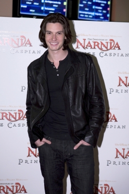 Ben_Barnes_001.jpg