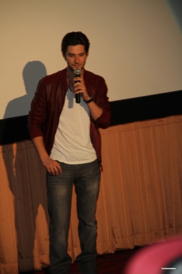 FanPhoto069.jpg